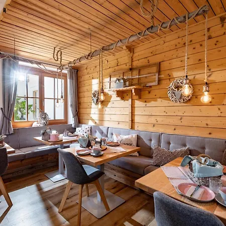 Edelweiss Bed and breakfast