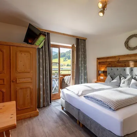 Edelweiss Bed & Breakfast Söll