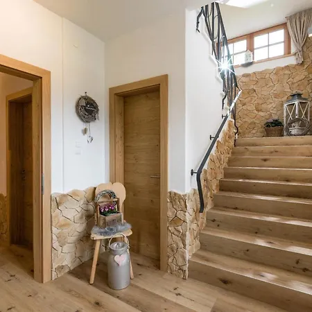 Bed and Breakfast Edelweiss 3*